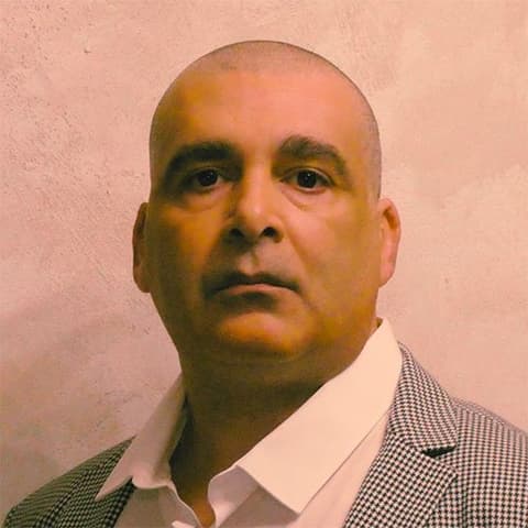 Dr. Javier González del Castillo