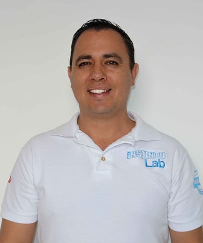 Prof. Tomás Trujillo