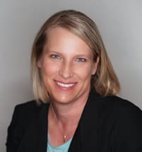 Dra. Laurie Hiemstra