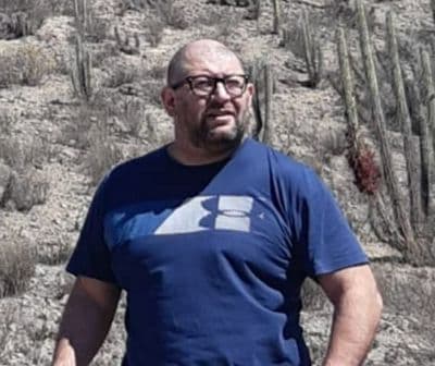 Héctor Lara