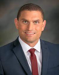 Dr. Pedro Tort