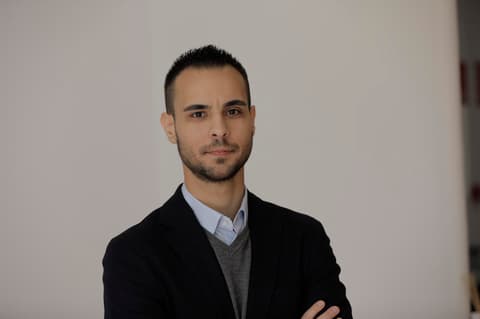 Dr. Diego Ceca