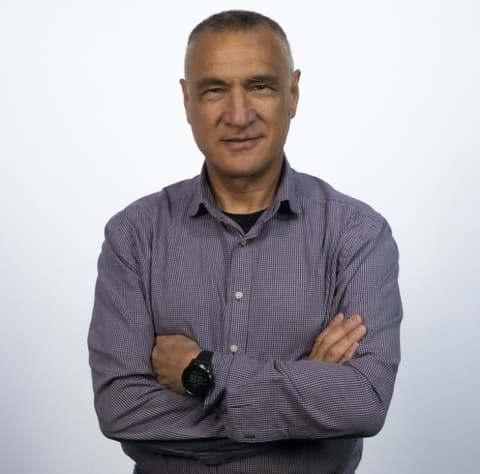 Dr. Isidro Lapuente