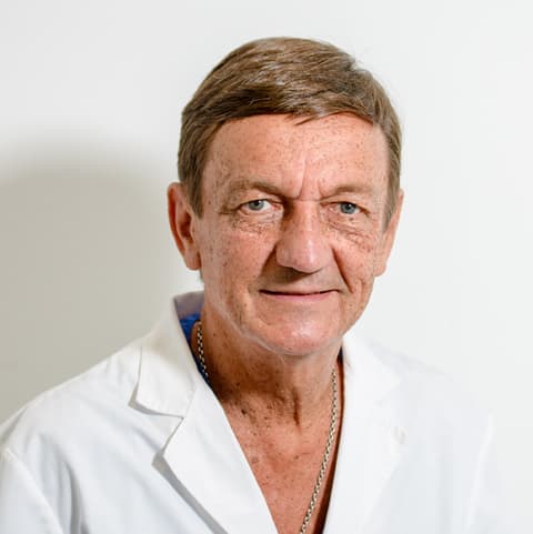 Dr. Pablo Sonzini Astudillo