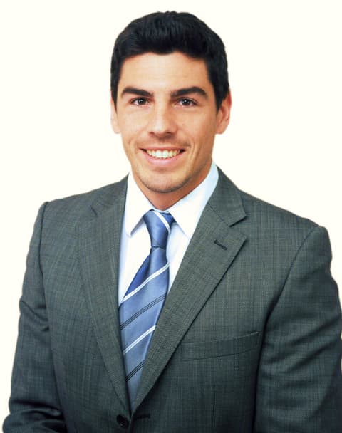 Prof. Víctor Segarra Núñez
