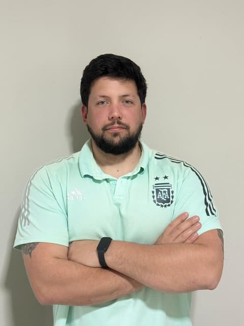 Lic. Ezequiel Ampuero