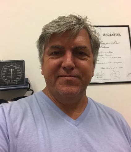 Dr. Roberto Forrester